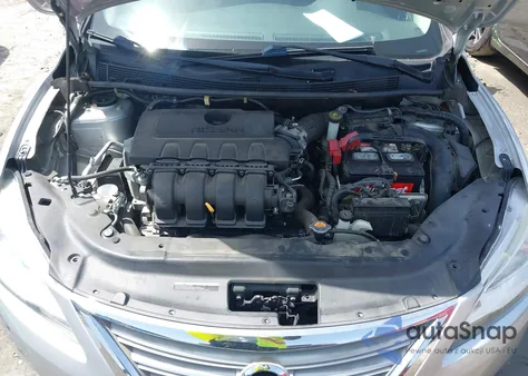 2015 Nissan Sentra S z USA, uszkodzony, nr VIN 3N1AB7AP3FY330557
